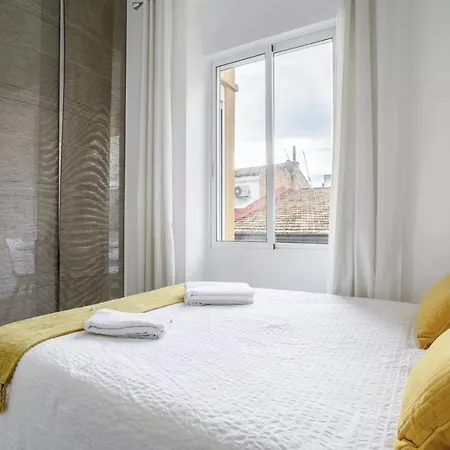 Apartment Very And Modern Flat, In Center